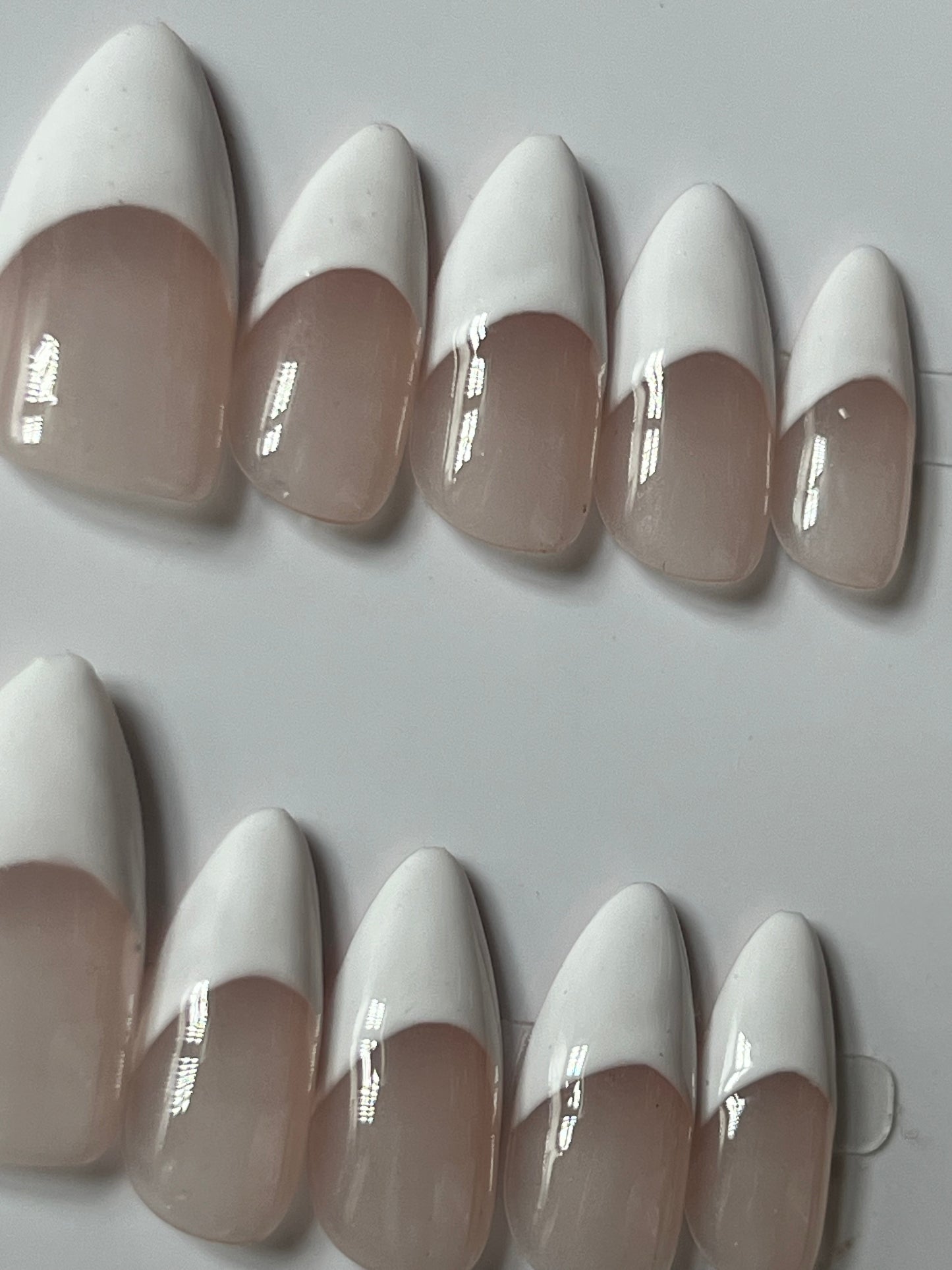 REALISTIC FRENCH ( Almond )