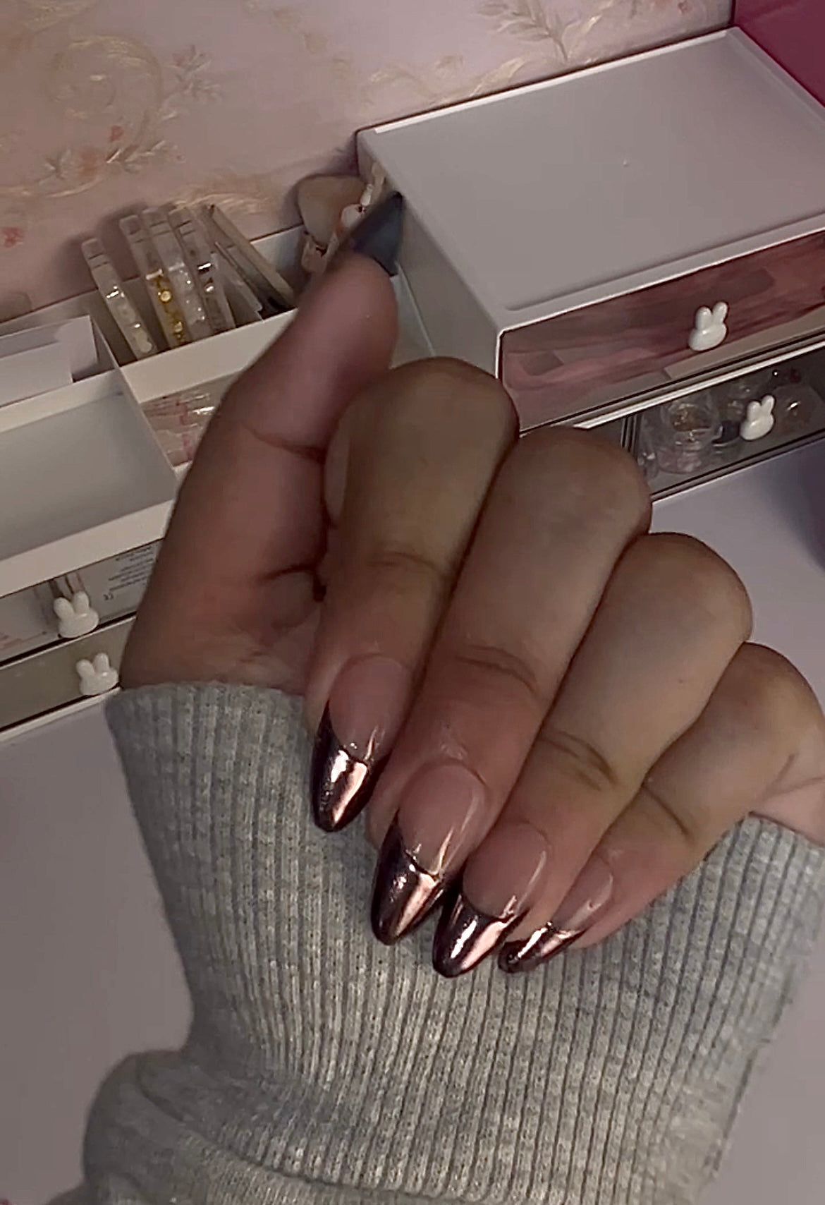 PINK CHROME MIRROR FRENCH SET