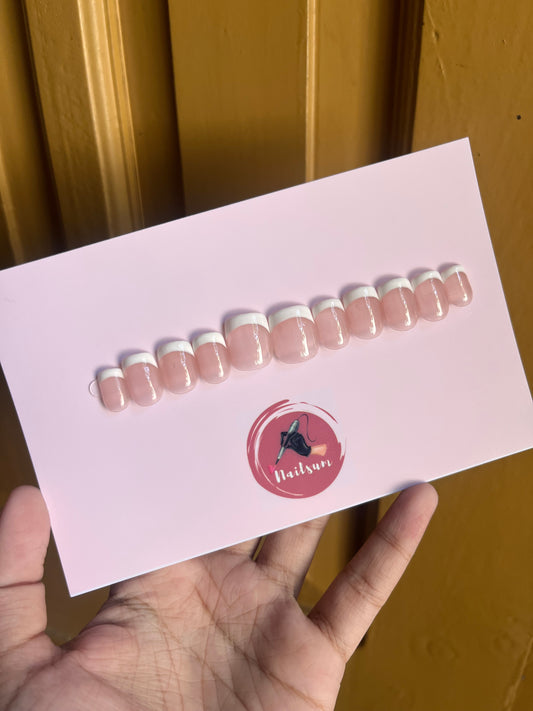 REALISTIC FRENCH (S SQUARE)